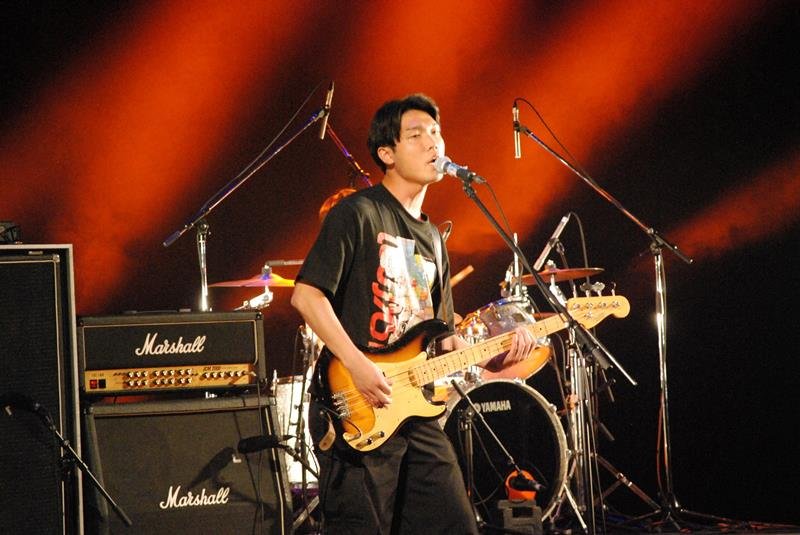 「ロッキン」の前座出演権を懸けたオーディションには県内在住・在学・在勤者が所属するバンドが出場した＝８月３日、千葉市中央区の青葉の森公園芸術文化ホール
