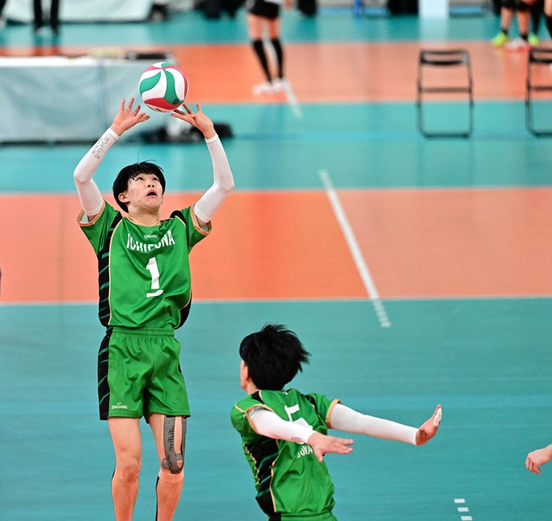 小学生からのコンビ　増田と坪井　市船橋　全日本高校バレー第３日