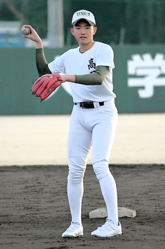 高貝規仁遊撃手