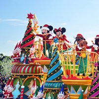 ディズニーのクリスマス始まる　「サンタの住む村」「願い」テーマ