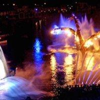 水と火の幻想的な出会い　２００４年「ブラヴィッシーモ！」　【東京ディズニーシー１５周年クロニクル】（４）