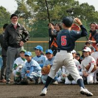 長嶋さん５００人に「いいよ」　往年のＧ戦士７人も協力　佐倉で少年野球教室