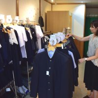 制服を「お下がり」で　地域密着、家計負担軽減も　ゆずりばいちかわ　（市川市）【ちばの元気企業】