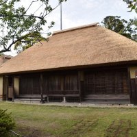 屋根や土壁修復完了　国重文「旧尾形家住宅」　南房総台風１５号で被害
