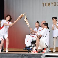 五輪聖火が千葉県内入り　公道走行中止で代替イベント　初日は山武で「トーチキス」