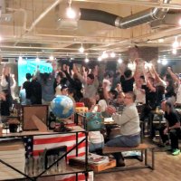 ２０１９年のラグビーＷ杯では盛り上がっていた店内（同店提供）