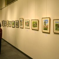 近場の魅力再発見　船橋で風景スケッチ展　７日まで