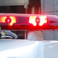 バイクの１９歳死亡、１人重傷　軽乗用車の男が逃走　ひき逃げ事件で捜査　富里