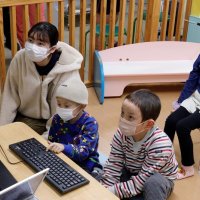 小児がんの子どもたち　恐竜化石、オンライン観賞　カメラ付きロボット遠隔操作　千葉大学病院、千葉県こども病院