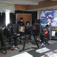 ｅスポーツに挑戦する子どもたち
