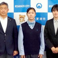 デフサッカー女子日本代表　高木選手（拓大紅陵高１年）５ゴール報告　袖ケ浦、木更津市長に