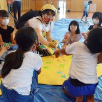 バルサミコヤスさん専科授業　大網白里　小学生と立体絵作成