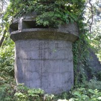 富津岬に残る監的所＝富津市
