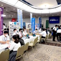 真剣に志望校選び　成田進学フェア６２５人来場