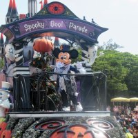 ディズニーでハロウィーン　パレード３年ぶり復活