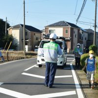 通学路で一斉取り締まり　千葉北署、７９台に反則切符　秋の交通安全運動