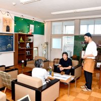 保健室、カフェに“転身”　雑貨や新米の直売も　東庄・旧石出小