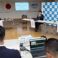 【君津市長選】市政の課題巡り持論披露　少子化は、まちづくりは　現新２氏がネット討論会