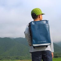 “ランドセル主義”に一石　アウトドアメーカー　軽く安い代替品発売　熊谷知事、経済的負担減議論を