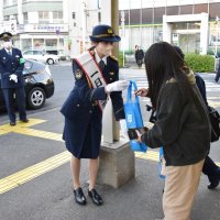 佐倉署一日署長にモデルの村田さん　佐倉高出身、防犯啓発