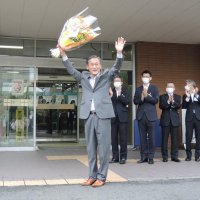 「現職勇退」臆測に踊る　千葉県内最多９人立候補　松戸市長選　【回顧２０２２年　取材メモから】