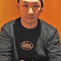 たこ焼き開発「思い出に」　木更津総合高３年生とＯＢ店主コラボ