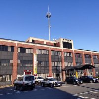 女性が運転する車に男が乗り込み…　刃物のようなもの突き付け現金要求　強盗致傷容疑で逮捕　東金署