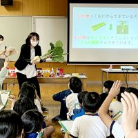 ４年生７０人お砂糖博士に　市原八幡小で食育授業