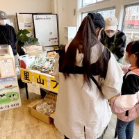 小湊沿線の食の逸品並ぶ　市原、初マルシェで地域活性化