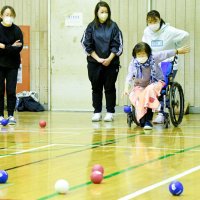 ボッチャで白熱勝負　青柳長寿会Ｃ優勝　２０チーム８０人参加　館山