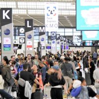 成田空港、出国ラッシュ始まる　ＧＷコロナ対策緩和「リベンジ旅行を」