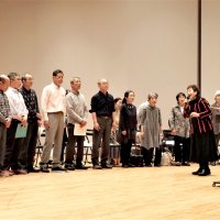 ウクライナ戦禍　加藤登紀子さん、平和の祈り歌に込め　「百万本のバラ物語」２１日公演　市民合唱団も出演　君津