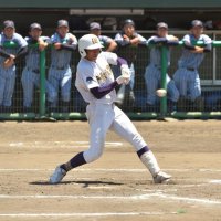 剛腕打ち初アーチ　千葉経大付・今津　第１０５回全国高校野球大会　千葉大会　第８日