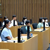小中生２０人　まちづくりに意見　旭市が子ども議会