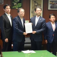 国際線網の充実、強化を　熊谷知事・周辺市町国交相に申し入れ