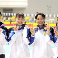 泳順変更動じず頂点　千葉明徳　女２００メドレーＲ　競泳　千葉県高校新人大会