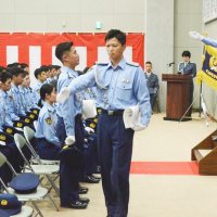 千葉県民の安全守る第一線へ　東金の警察学校　１６１人が卒業
