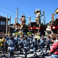 秋晴れの下、山車巡行　１４日揃い曳き　佐原の大祭秋祭り開幕