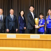 オルカ初Ｖ知事に報告　サッカーなでしこリーグ１部