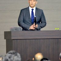 「無限の可能性信じ挑戦を」　千葉商業高１００周年で柔道・井上康生さん講演