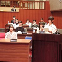 小中生３７人が堂々質問　駅メロや部活動、市と議論　我孫子