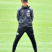 井原監督「勝って残留決める」　２５日ホーム最終戦　柏レイソル