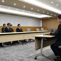 京葉線快速縮小問題　ＪＲが千葉市長に直接説明　市長「納得のいく説明なかった」　ＪＲ「予定通り進める方向で理解得たい」