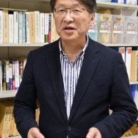 房総里見氏実像迫る　研究会代表・敬愛大特任教授　滝川恒昭さん　関東２大制海権狙う　道徳観備えた教養人