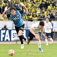 惜敗も陽はまた昇る　強いレイソル次こそ　天皇杯決勝ＰＫ負け　柏レイソル