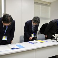 わいせつで女性教諭を免職　高校生と知りながらキス　飲酒運転の県立高教諭も　同僚にセクハラの小学教諭は停職　千葉県教委、懲戒２６件最多に迫る