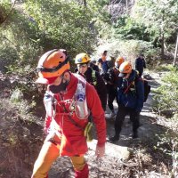 鋸山　安全登山呼びかけ　富津署がパトロール　掲示板も更新