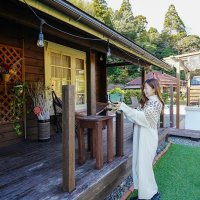 人と自然ぬくもり感じて　移住先で「自分」再発見　ログハウス経営清水菜奈未さん（３３）御宿町在住　【ちば新時代　私たちの挑戦】