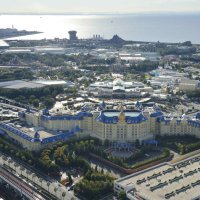 「陸の孤島」から観光都市へ　地域ブランド確立に貢献　【解けない魔法　東京ディズニーリゾート３０周年】（１）千葉の「象徴」　（２０１３年４月２日付千葉日報）