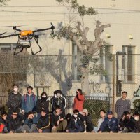 ドローンで農作業効率化へ　県立農業大学校初の研修会　東金　飛行実演、有用性アピール
